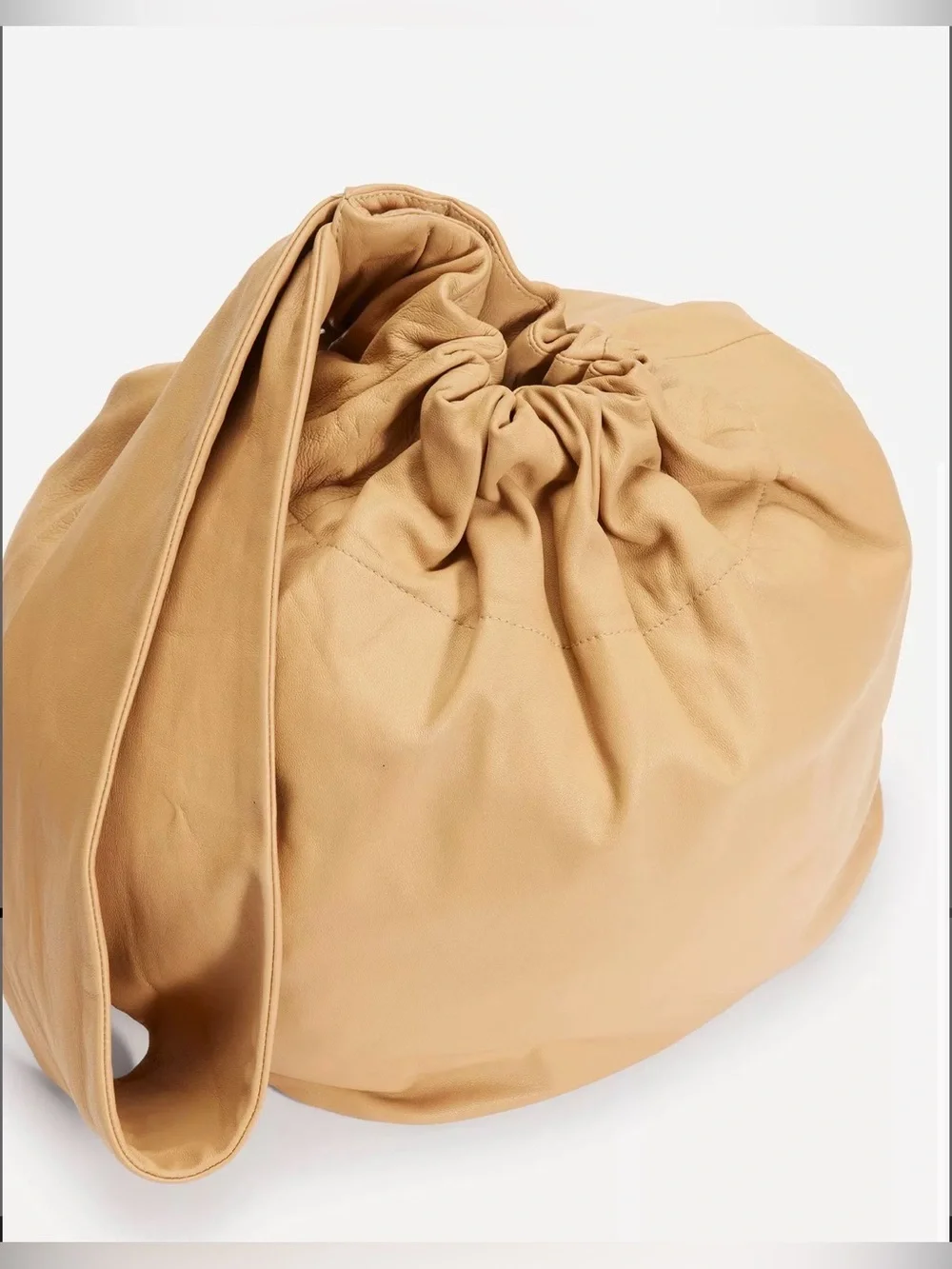 VINCE leather pouch bag caramel NWT